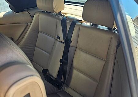BMW 325Ci -