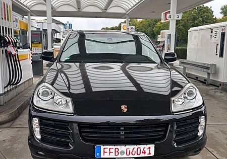 Porsche Cayenne S / 20-Zoll / AHK / GEPFLEGT / GTS /