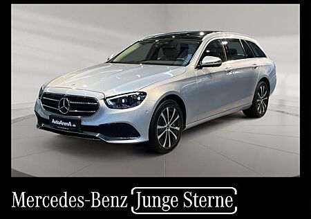 Mercedes-Benz E 300 de 4matic T Avantgarde +MBUX+Wide+Pano+ACC