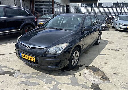 Hyundai i30 1.4i Active Cool