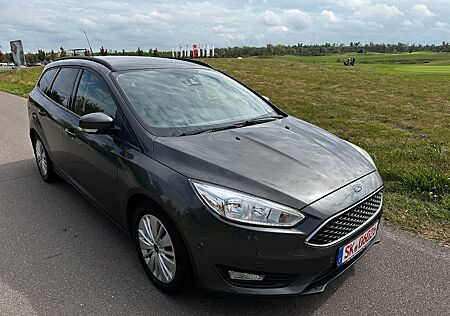 Ford Focus Turnier Business*NAVI*TEMPOMAT*PDC*