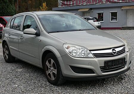 Opel Astra H Lim. Edition Klimaanlage-Standheizung