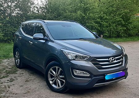Hyundai Santa Fe 2.2 CRDi Premium 4WD Automatik Panorama