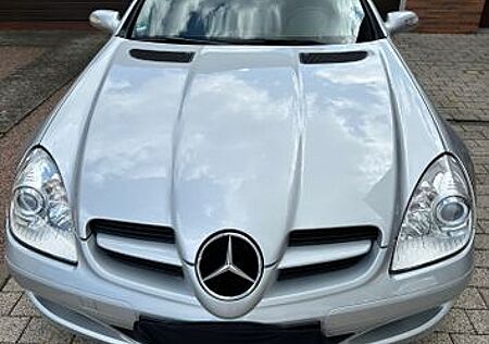 Mercedes-Benz SLK 200 KOMPRESSOR -