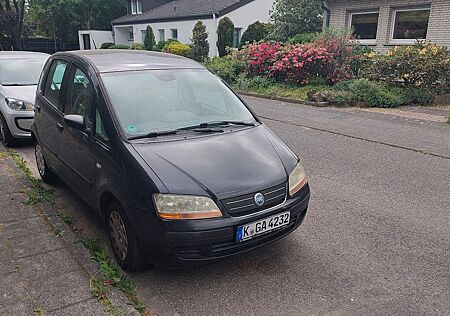 Fiat Idea 1.2 16V Active Active