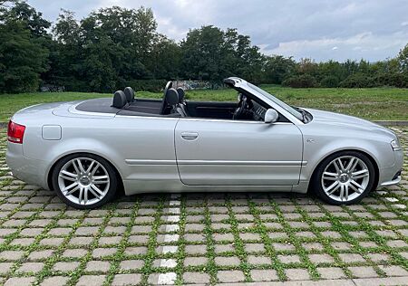 Audi S4 4.2 tiptronic quattro Cabriolet -
