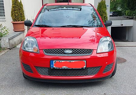 Ford Fiesta 1.3 51 kW