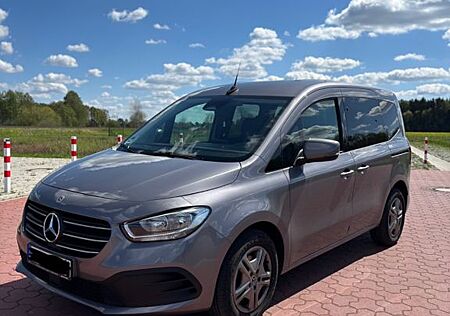 Mercedes-Benz T-Klasse T-Class 180 d Standard -