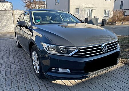 VW Passat Variant Volkswagen 1.4 TSI Trendline Variant Tre...
