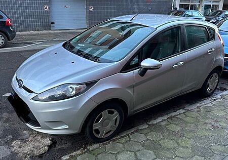 Ford Fiesta 1,25 Tüv Neu