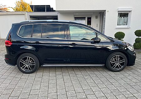 VW Touran Volkswagen 2.0 TDI SCR DSG R-Line