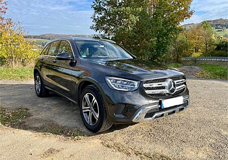 Mercedes-Benz GLC 220 d 4MATIC Autom. AHK LED
