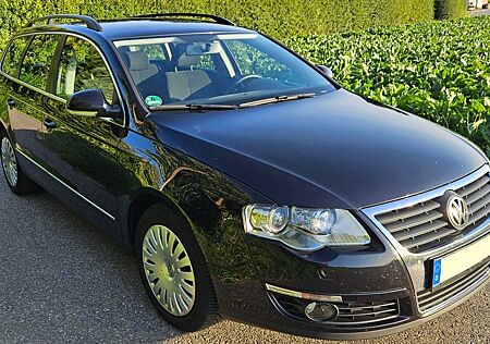 VW Passat Variant Volkswagen 1.6 TDI BlueMot. Comfortline