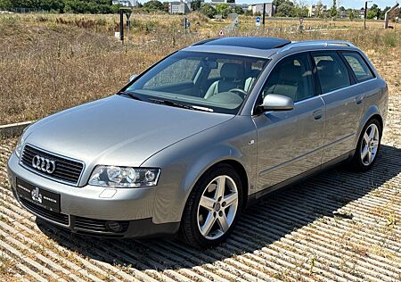 Audi A4 2.4 multitronic Avant /1.HD/XENON/BOSE/SHZ