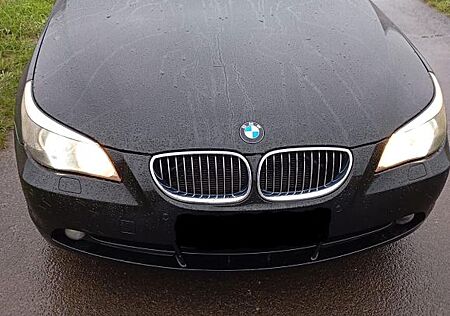 BMW 523i - E60