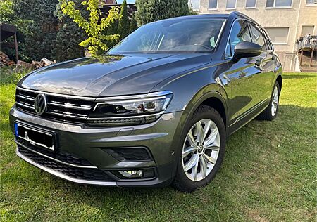 VW Tiguan Volkswagen 2.0 TDI SCR DSG Highline GJR AHK
