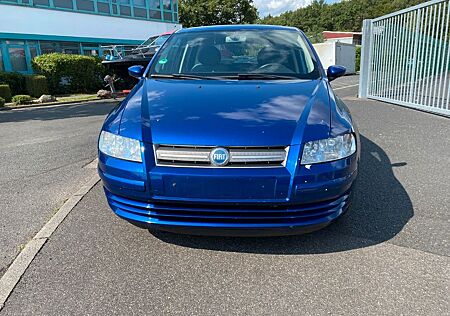 Fiat Stilo 1.6 16V Dynamic TÜV 09-27