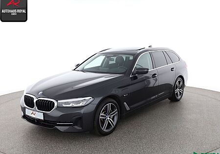 BMW 530 e T PANO,HEADUP,KEYLESS,ACC,KAMERA,TOTWINKEL