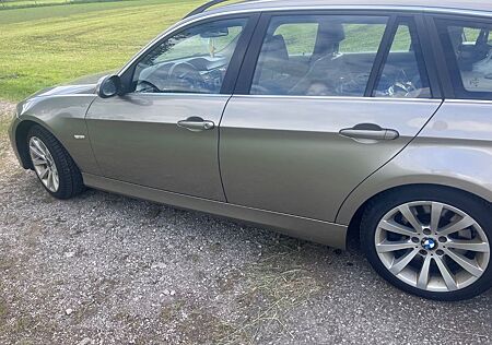 BMW 330xi touring - M Paket