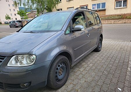 VW Touran Volkswagen 2.0 TDI Highline Highline