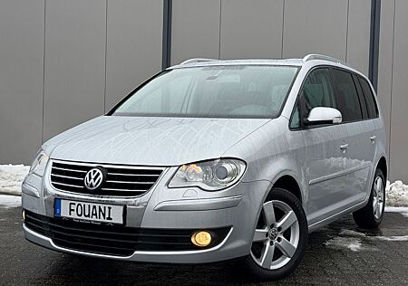 VW Touran Volkswagen Highline*1.HAND*VOLLAUSSTATTUNG*AUTOMATIK