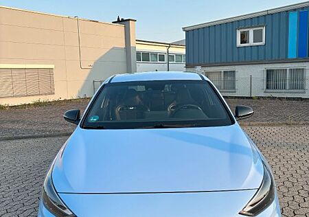 Hyundai i30 2.0 T-GDI N Performance DCT N Performance
