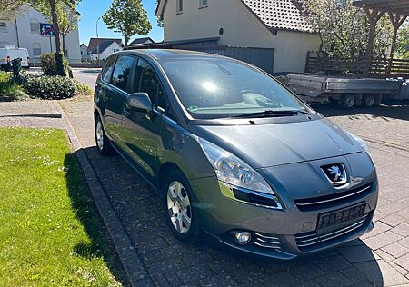 Peugeot 5008 Family