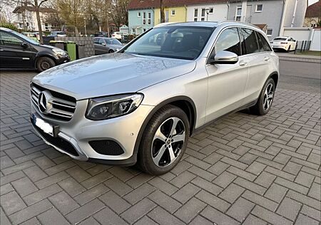 Mercedes-Benz GLC 220 d 4MATIC Autom. EXCLUSIVE LED Navi Kamer