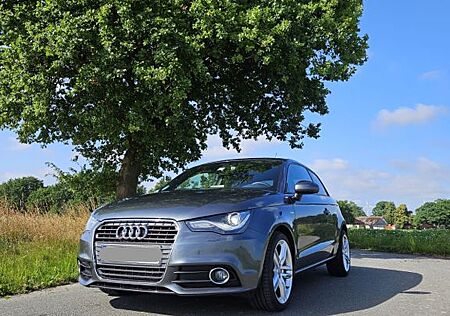 Audi A1 1.6 TDI - S line - Xenon- Shzg