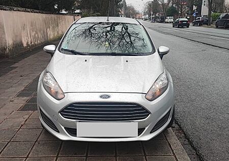 Ford Fiesta Zahnriemen Neu !