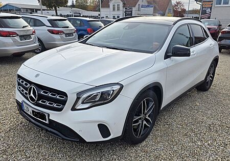 Mercedes-Benz GLA 250 gebraucht kaufen Mercedes-Benz GLA 250 4Matic, Navi, Panoramadach