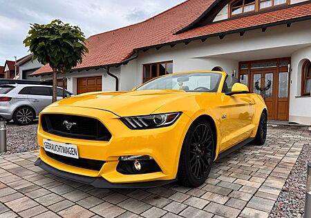 Ford Mustang GT 5.0 Cabrio * Remus * Voll * NEUwertig