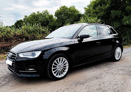 Audi A3 2.0 TDI Quattro Sportback - viel Ausstattung