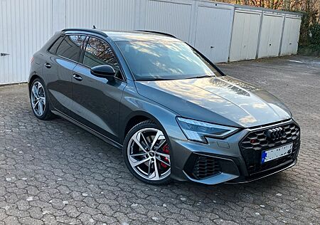 Audi S3 Sportback 2.0 TFSI Quattro °Original 8.200Km°