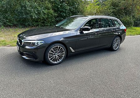 BMW 540i xDrive Touring A -