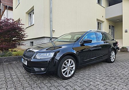 Skoda Octavia 1.4 TSI Elegance, Bi-Xenon