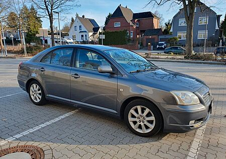 Toyota Avensis Executive 1.8-l-VVT-i Executive
