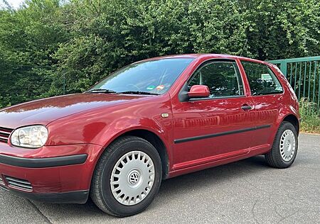 VW Golf Volkswagen WV 1,6 * TÜV 06.2027* Klima* 1. Hand