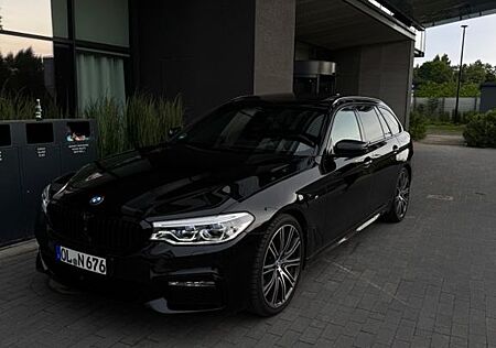 BMW 530d xDrive Touring M, VOLL! Massage, H&K, 360°