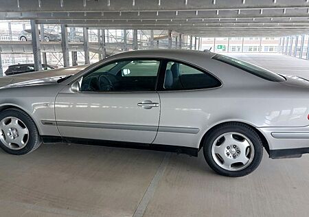 Mercedes-Benz CLK 230 KOMPRESSOR ELEGANCE