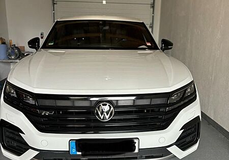 VW Touareg Volkswagen 3.0 V6 TDI 210kW 4MOT Tiptr. R-Line ...