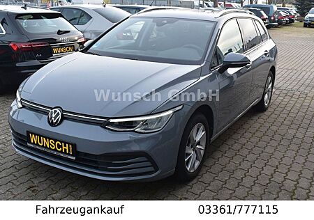 VW Golf Volkswagen VIII Variant Life