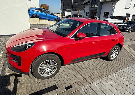 Porsche Macan S