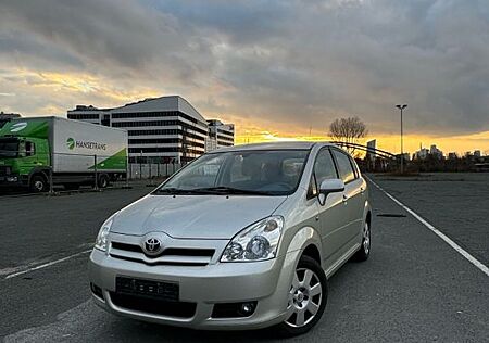 Toyota Corolla Verso 1.8 Sol