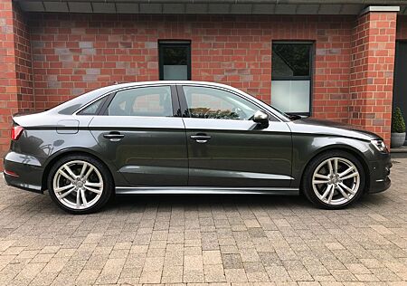 Audi S3 2.0 S-tronic quattro Limousine scheckheftgepf