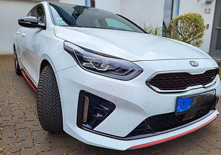 Kia Pro_ceed ProCeed GT 204 PS **Letzte Chance **Pano Winte