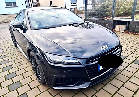 Audi TT Coupe 2.0 TFSI S tronic quattro -