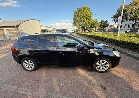 Volvo V60 D3