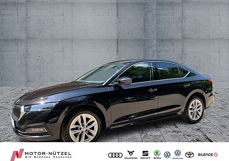 Skoda Octavia 2.0TDI DSG STYLE LED+APP+GRA+SHZ+PDC+RFK