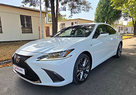 Lexus ES 300 ES 300h F Sport NETTO export price 26.000 €